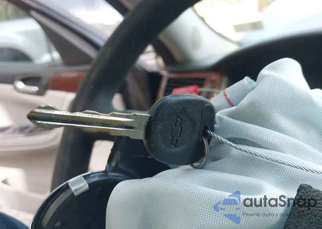 2G1WB58N881289929: 42296614