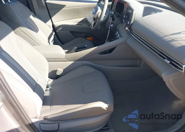 KMHLL4DG8SU862909: 42296685