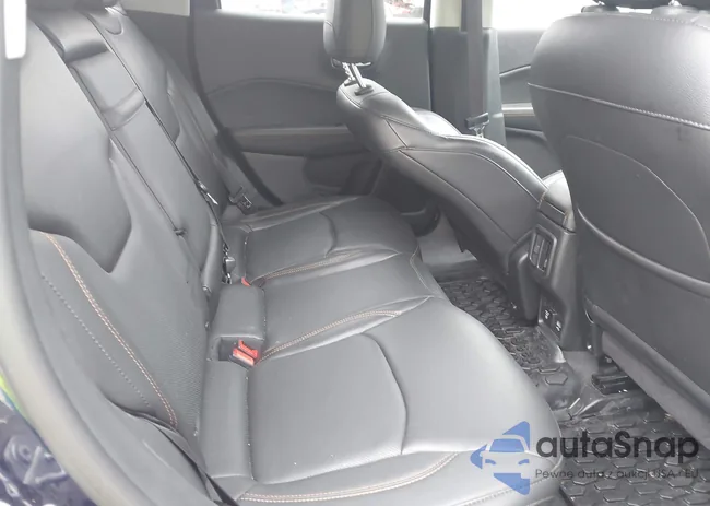 3C4NJDCBXJT481337: 42296701