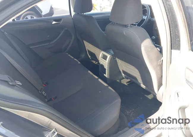 3VW1K7AJ9FM288103: 42296726