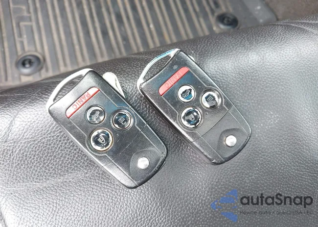 19UUA8F29CA022178: 42296760