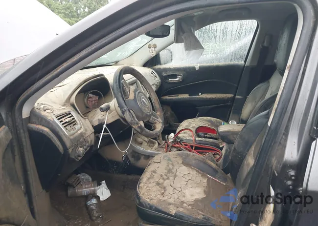 3C4NJDBB2JT432456: 42295863