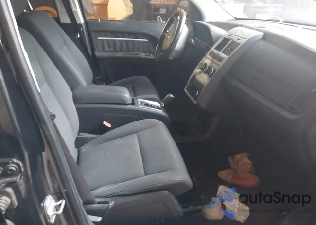 3D4PH5FV6AT211430: 42295879