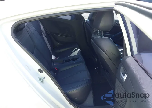 KMHTC6AE6DU112233: 42295962