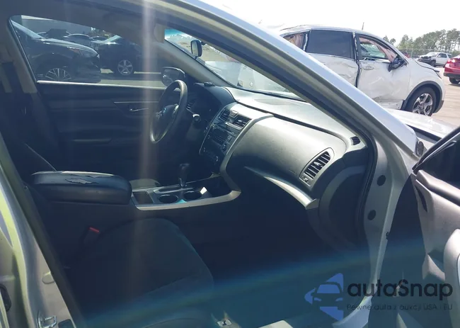 1N4AL3APXFC586907: 42295972