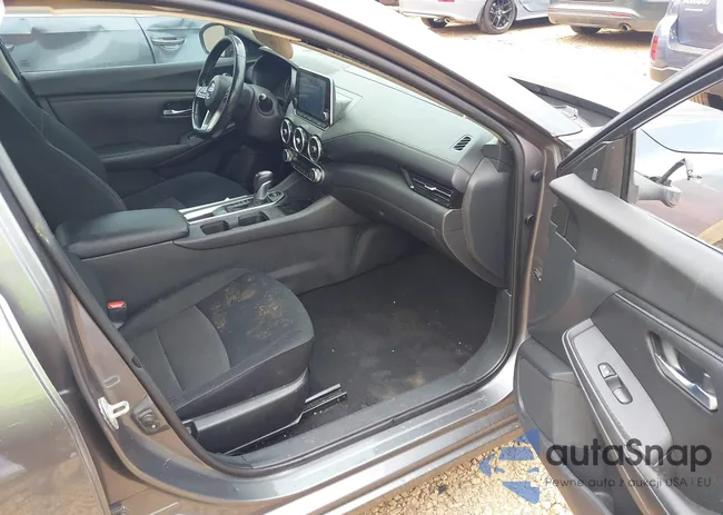 3N1AB8CV6LY220664: 42297313