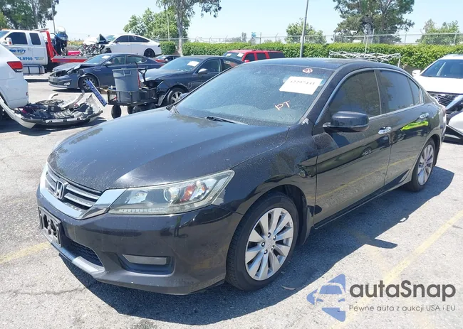 1HGCR2F81EA208824: 42297441