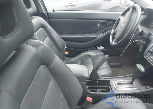 1HGCG32772A027859: 42297494