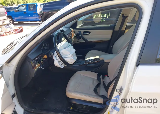 WBAPK7C55BA973734: 42297576