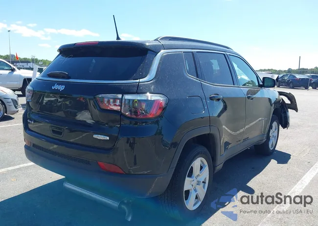 3C4NJDBB4NT151989: 42297583