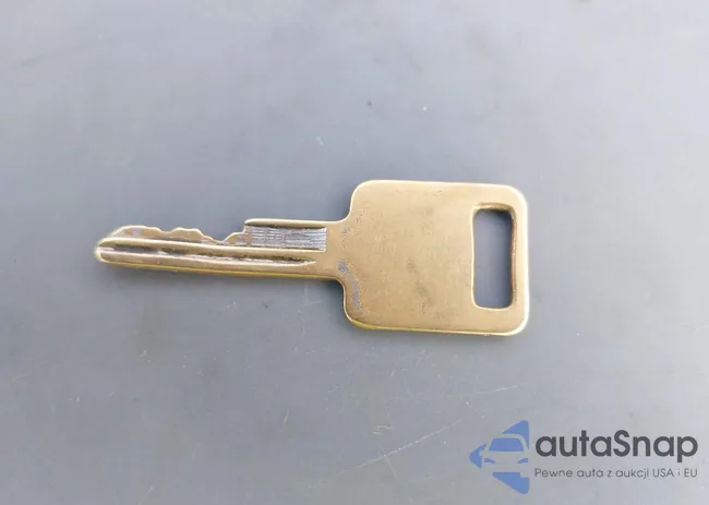 1GNEL19W0RB189185: 42297771