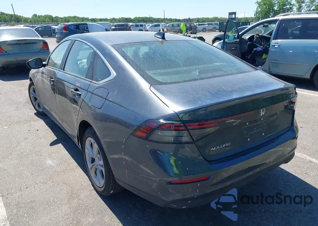 1HGCY1F20SA005797: 42297778