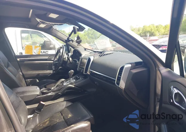 WP1AA2A24GLA10857: 42298297