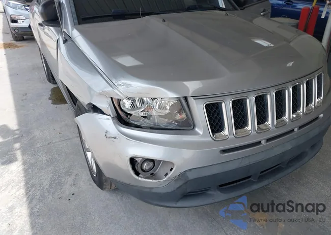 1C4NJCBA2FD156097: 42298491