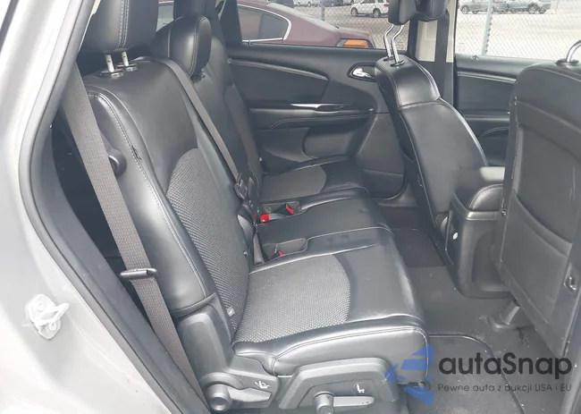 3C4PDCGBOLT212660: 42298493