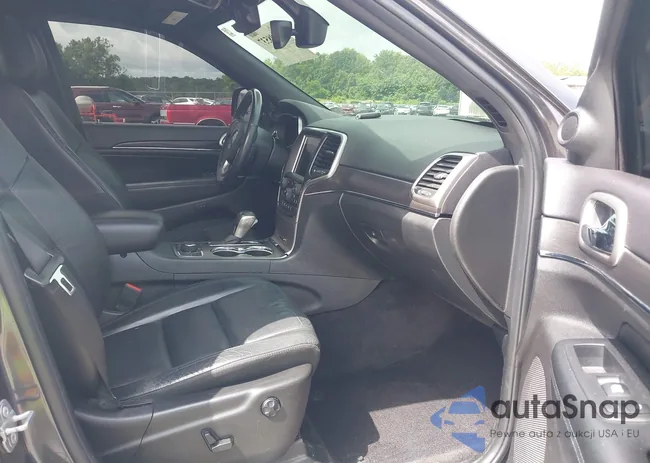 1C4RJFBG8JC229480: 42298537