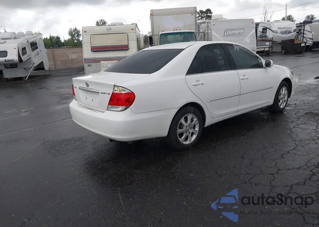 4T1BE30K55U556541: 42298668