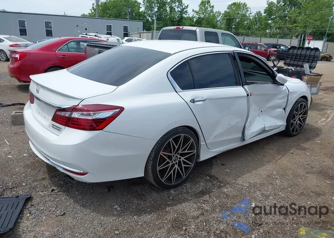 1HGCR2F1XHA159484: 42298672