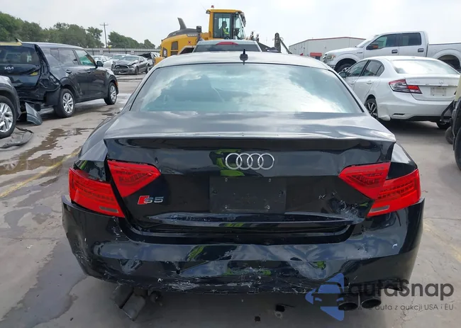 WAUVGAFR8EA033713: 42298683