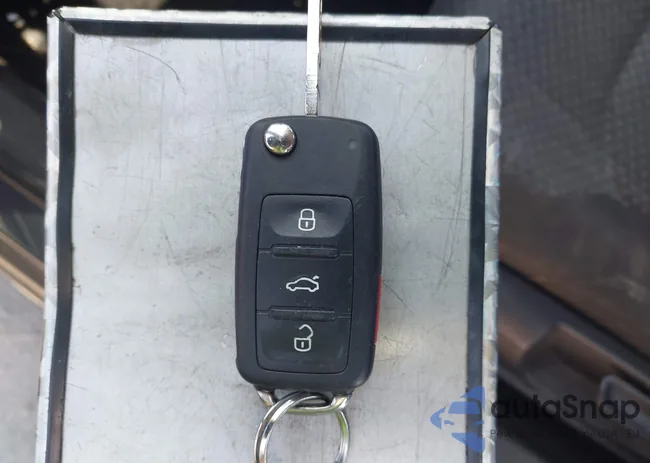 1VWAP7A35DC026578: 42298740