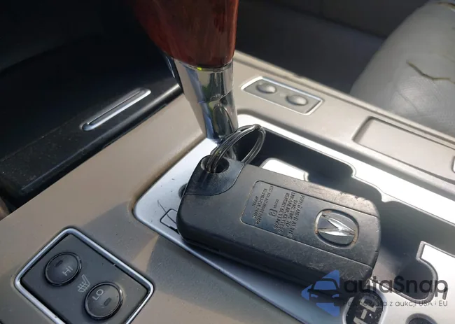 JH4KB16627C002988: 42298771