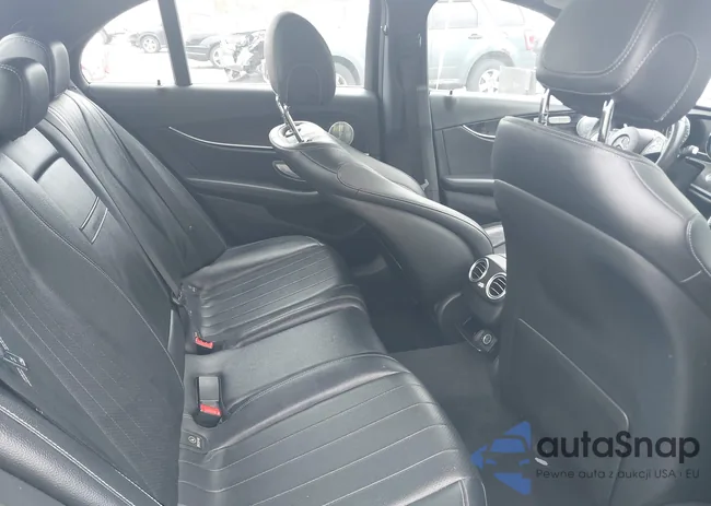 WDDZF4KB3HA081096: 42297801