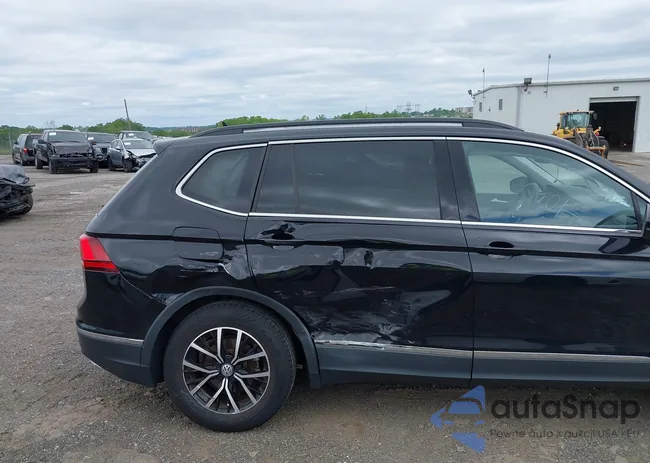 3VV2B7AX4MM159373: 42297846