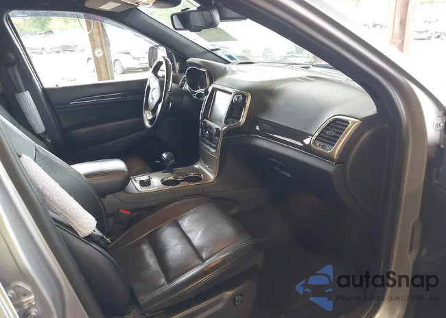 1C4RJFCG2EC186923: 42297977