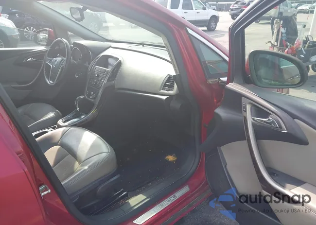 1G4PP5SK0C4218986: 42298097