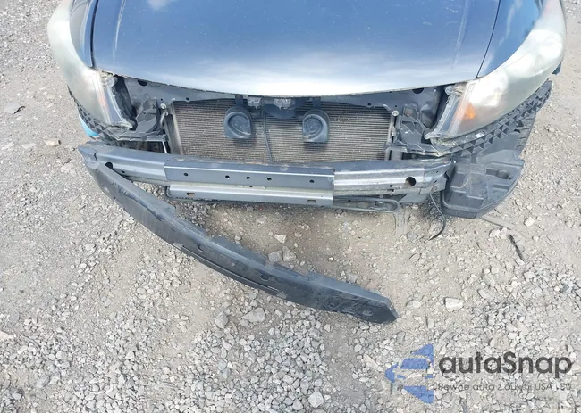 1HGCP3F83BA010057: 42299285