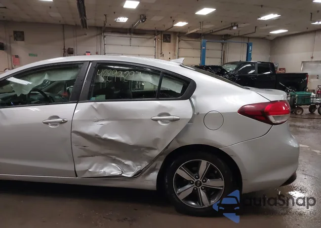 3KPFL4A71JE173877: 42299297