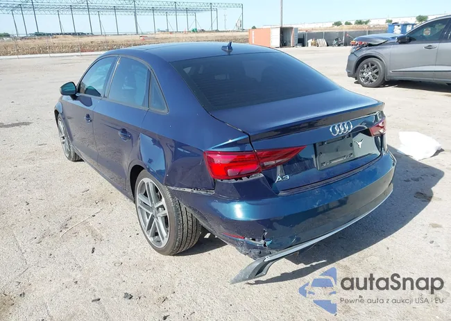 WAUAUGFF0H1039543: 42299353