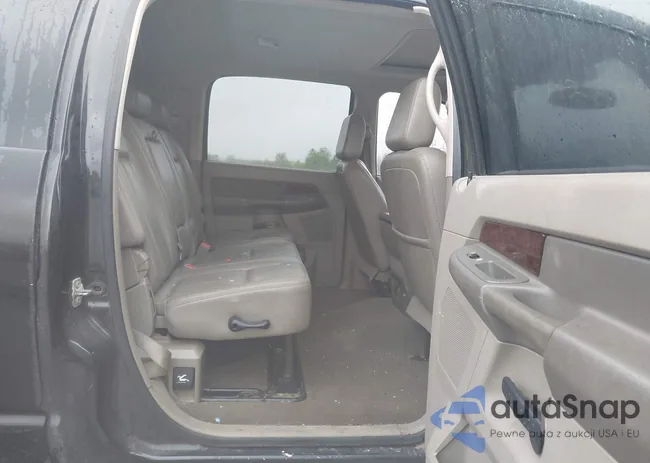 3D7KS19D88G134718: 42299401