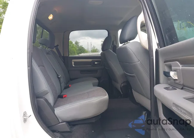 1C6RR7LG8HS810448: 42299405