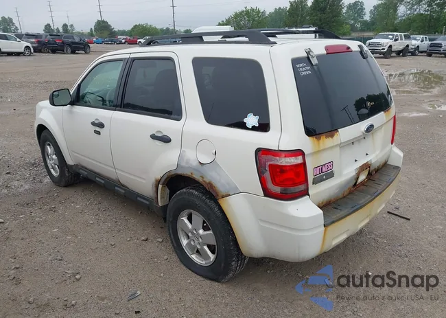 1FMCU9D73BKC15873: 42299517