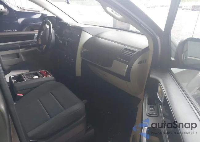 2D4RN5D11AR220105: 42299610