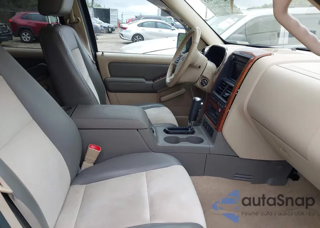 1FMEU74876UA81613: 42299693