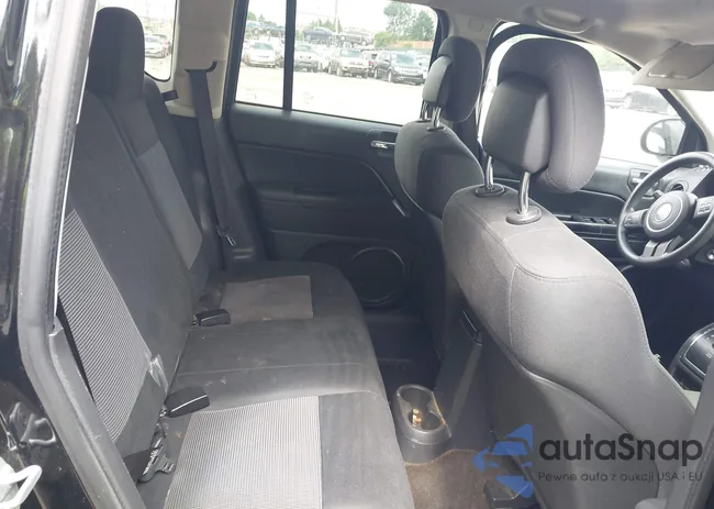 1C4NJDBB7DD271922: 42298815