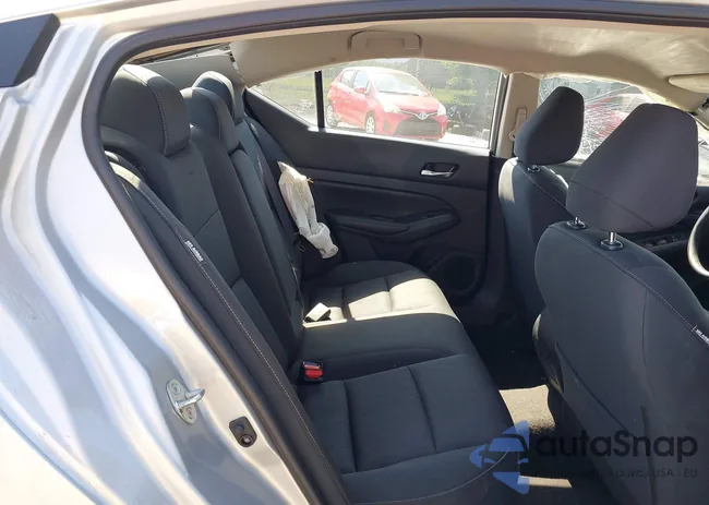 1N4BL4DV8NN308773: 42299029