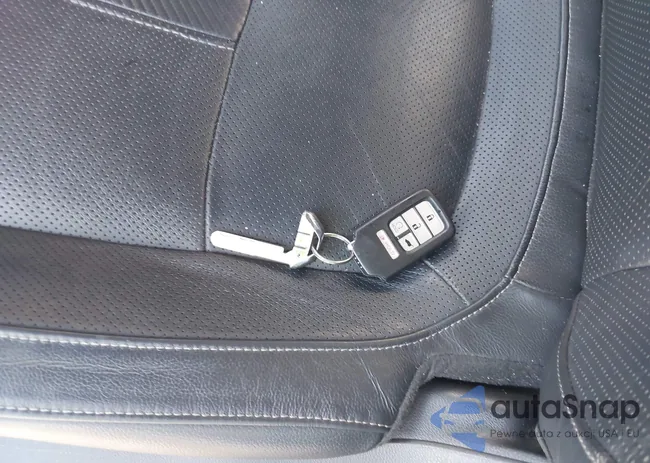 SHHFK7H99HU421551: 42299052