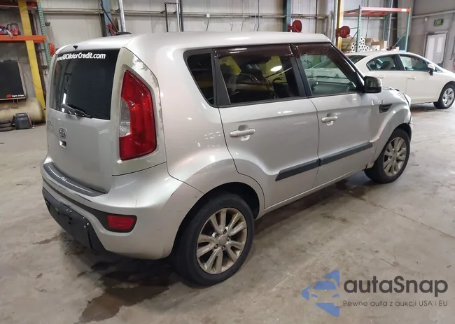 KNDJT2A63C7474823: 42299101