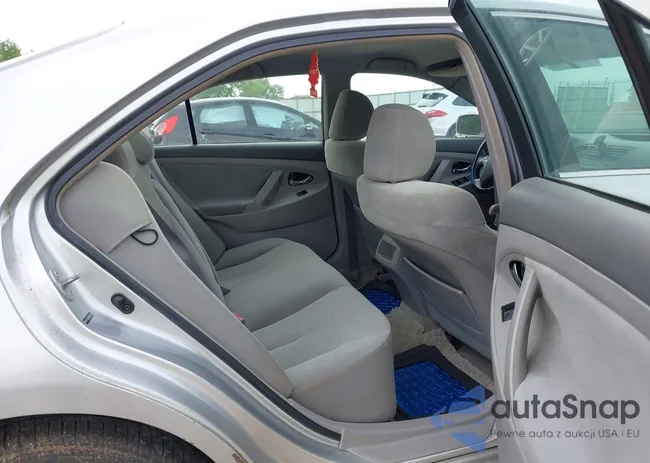 4T1BE46KX7U025190: 42299117