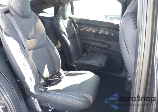 7SAXCBE67PF429746: 42299181