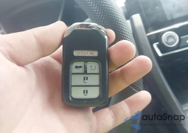 19XFC2F77JE039114: 42300221