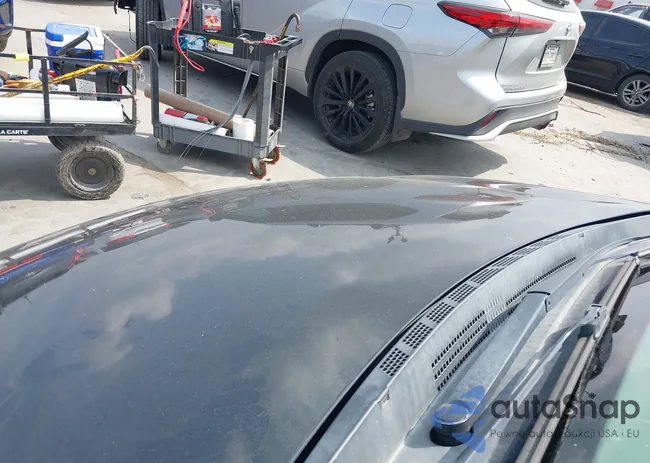 3KPFL4A8XHE093383: 42300232