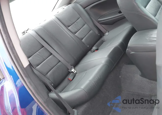 1HGCS22819A007828: 42300397