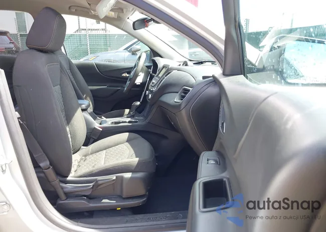 2GNAXUEV0M6106898: 42300539