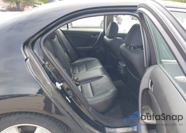 JH4CU2F68AC021315: 42300596