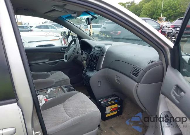 5TDZK23C27S098233: 42300625