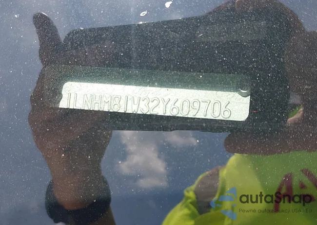 1LNHM81W32Y609706: 42300696